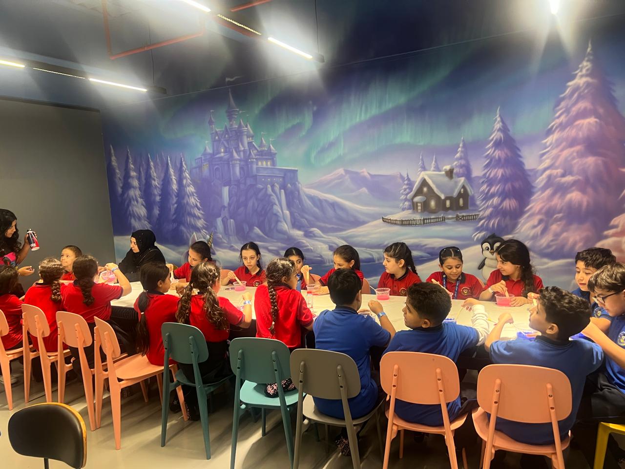 رحلة ترفيهية لطلبة الصف الرابع إلى Black bunny في دبي