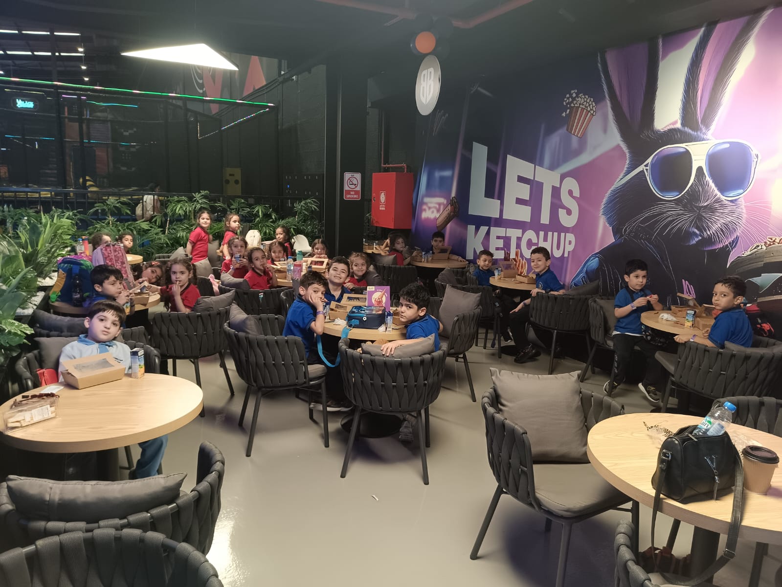 رحلة ترفيهية لطلبة الروضة الثانية إلى Black bunny في دبي