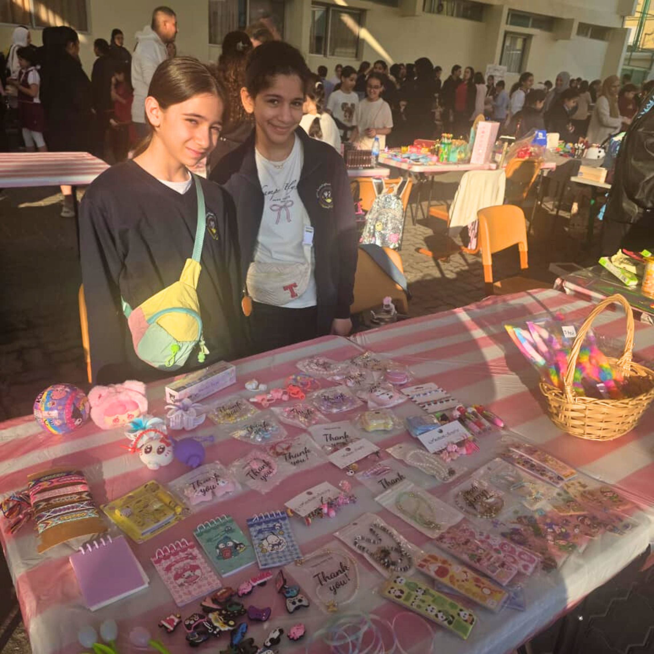 اسبوع التسوق - بنات