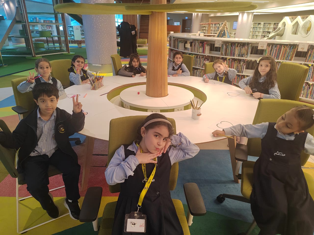 زيارة علمية ثقافية لمكتبة محمد بن راشد