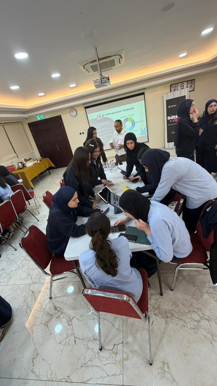 «مخيم الابتكار»  بنات بالتعاون مع مؤسسة إنجاز الإمارات 