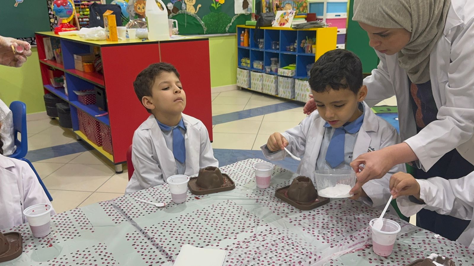 نوادي الروضة الخاص بطلاب الروضة الثانية