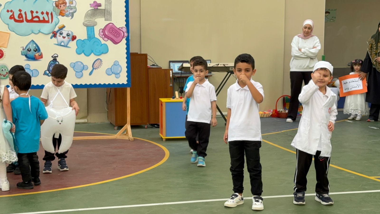 اذاعة مدرسية للروضة الأولى بعنوان النظافة