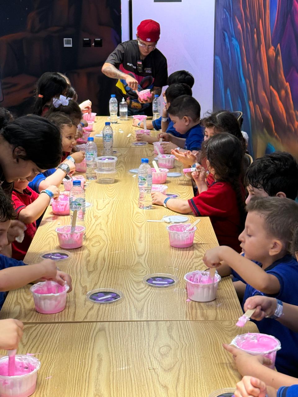 رحلة ترفيهية لطلبة الروضة الثانية إلى Black bunny في دبي