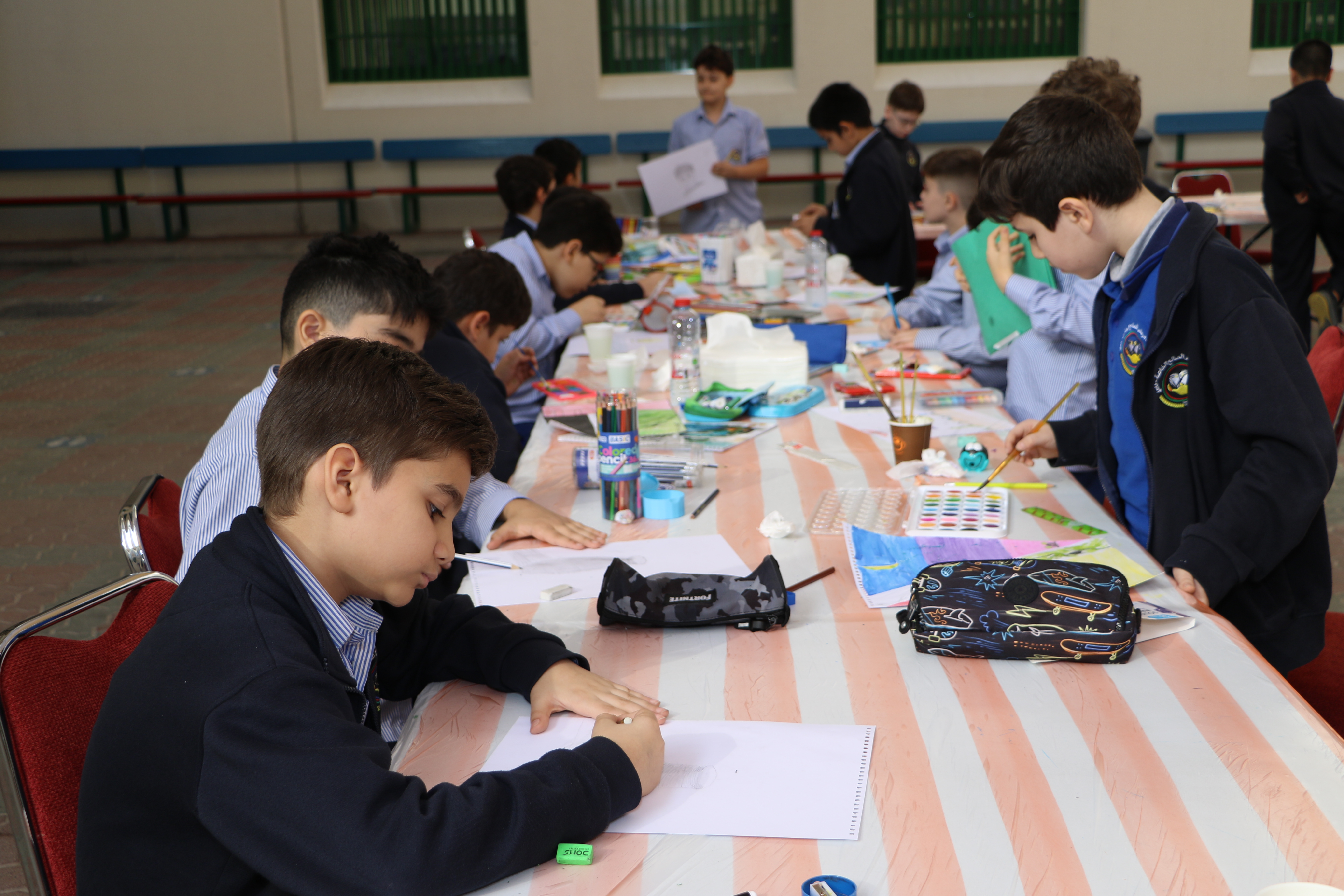 مسابقة فنان الغد