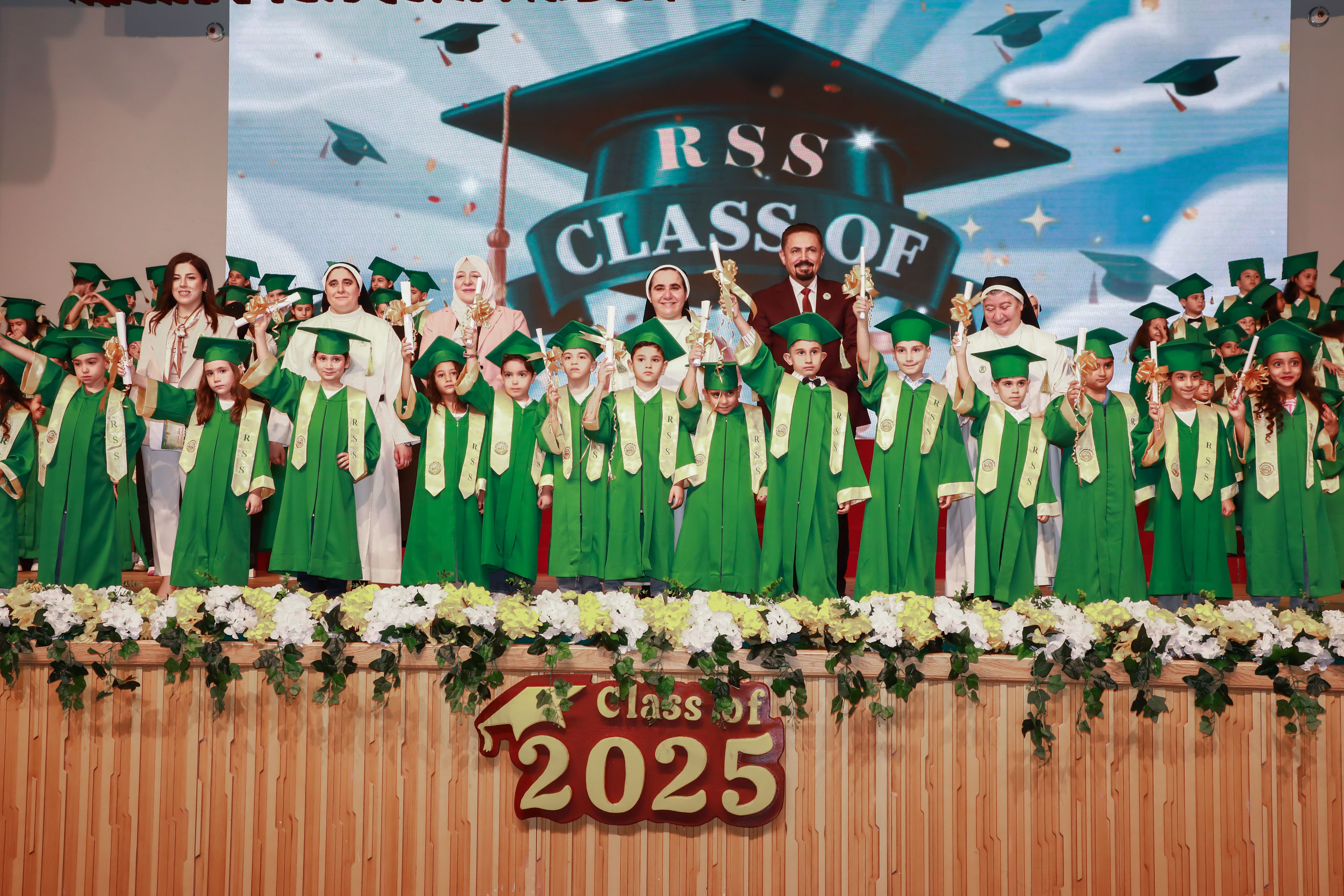 حفل تخريج الروضة 2025