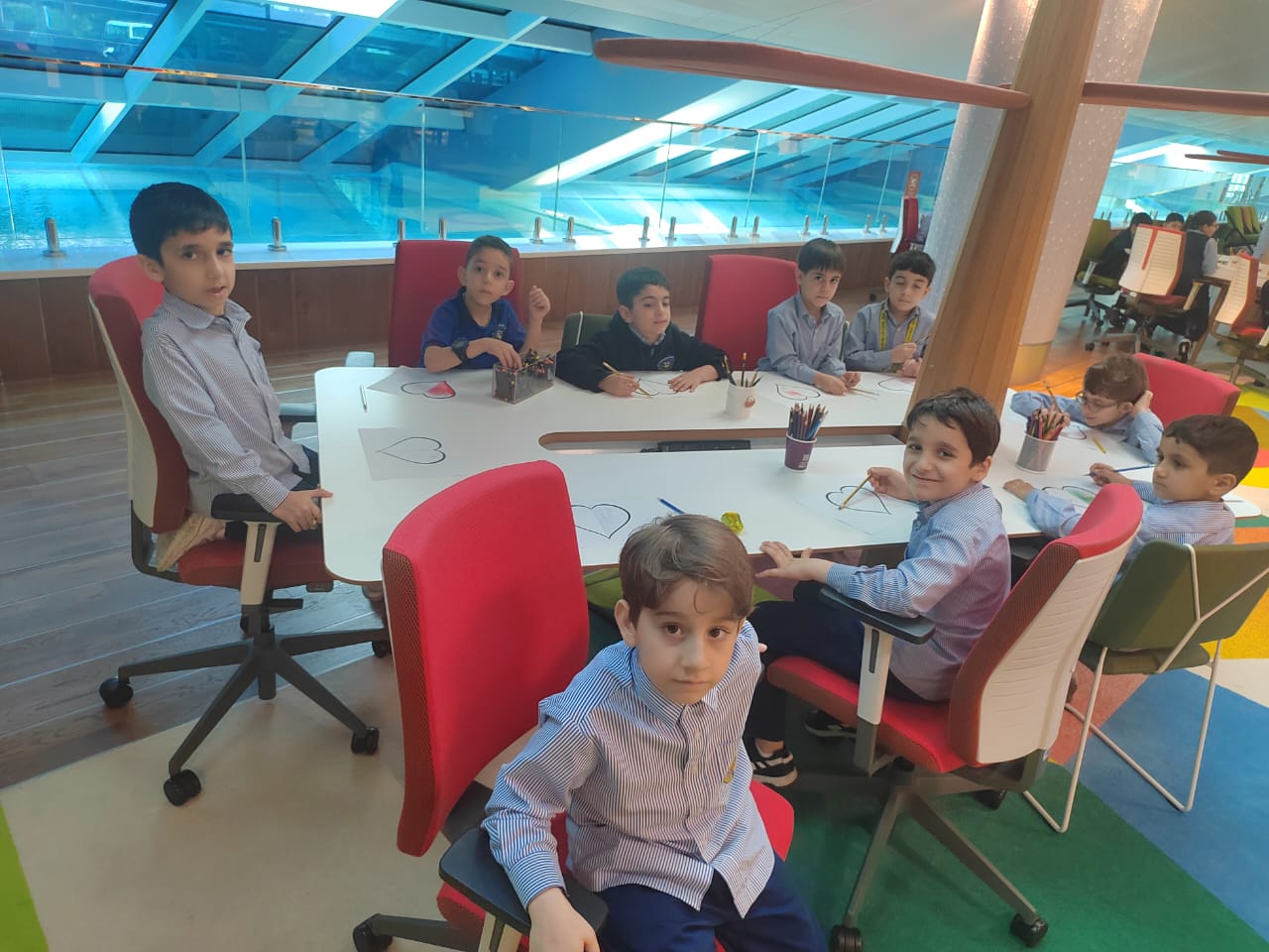 زيارة علمية ثقافية لمكتبة محمد بن راشد