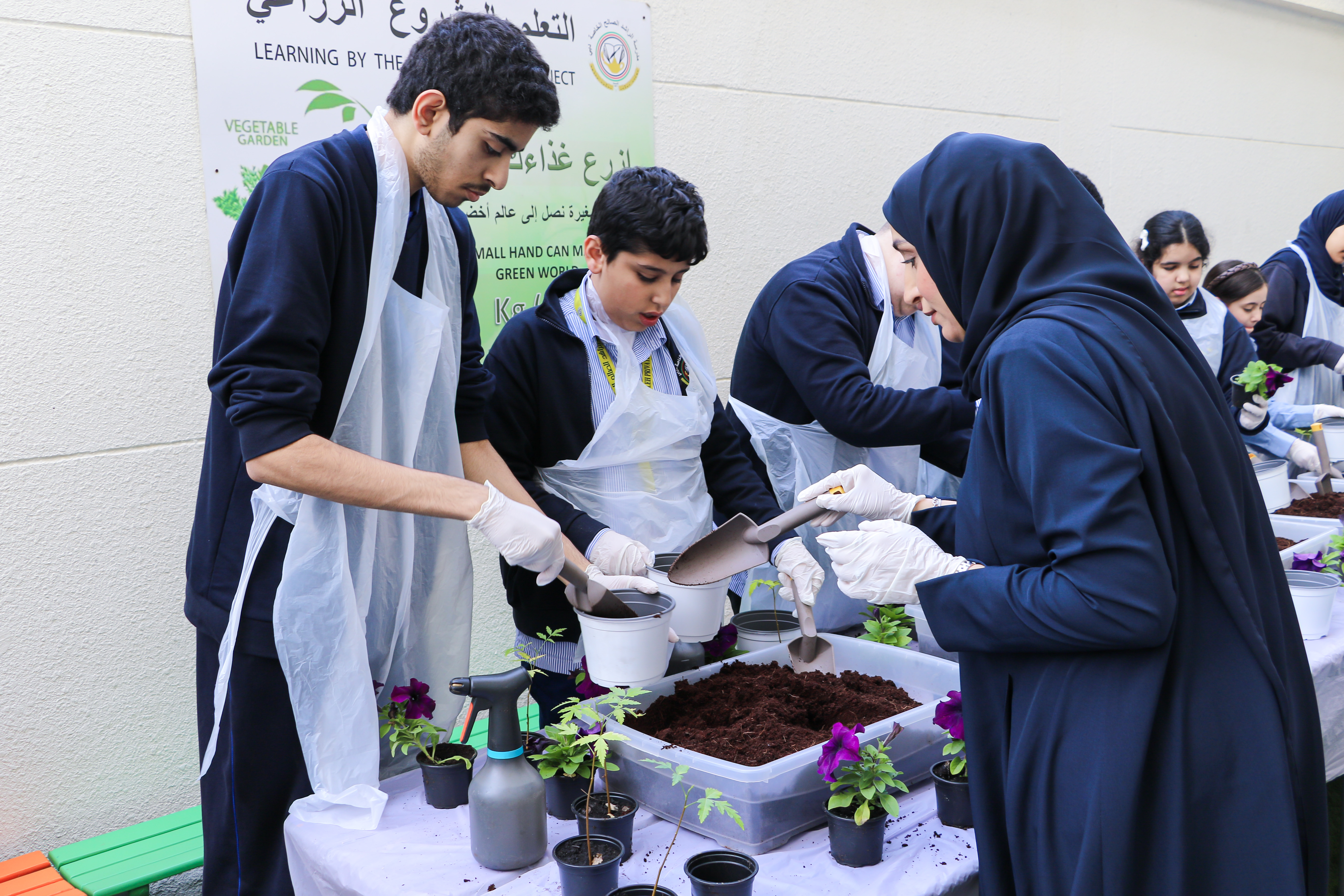 ورشة عمل زراعية ( ماذا ازرع في حديقتي ) بالتعاون مع بلدية دبي