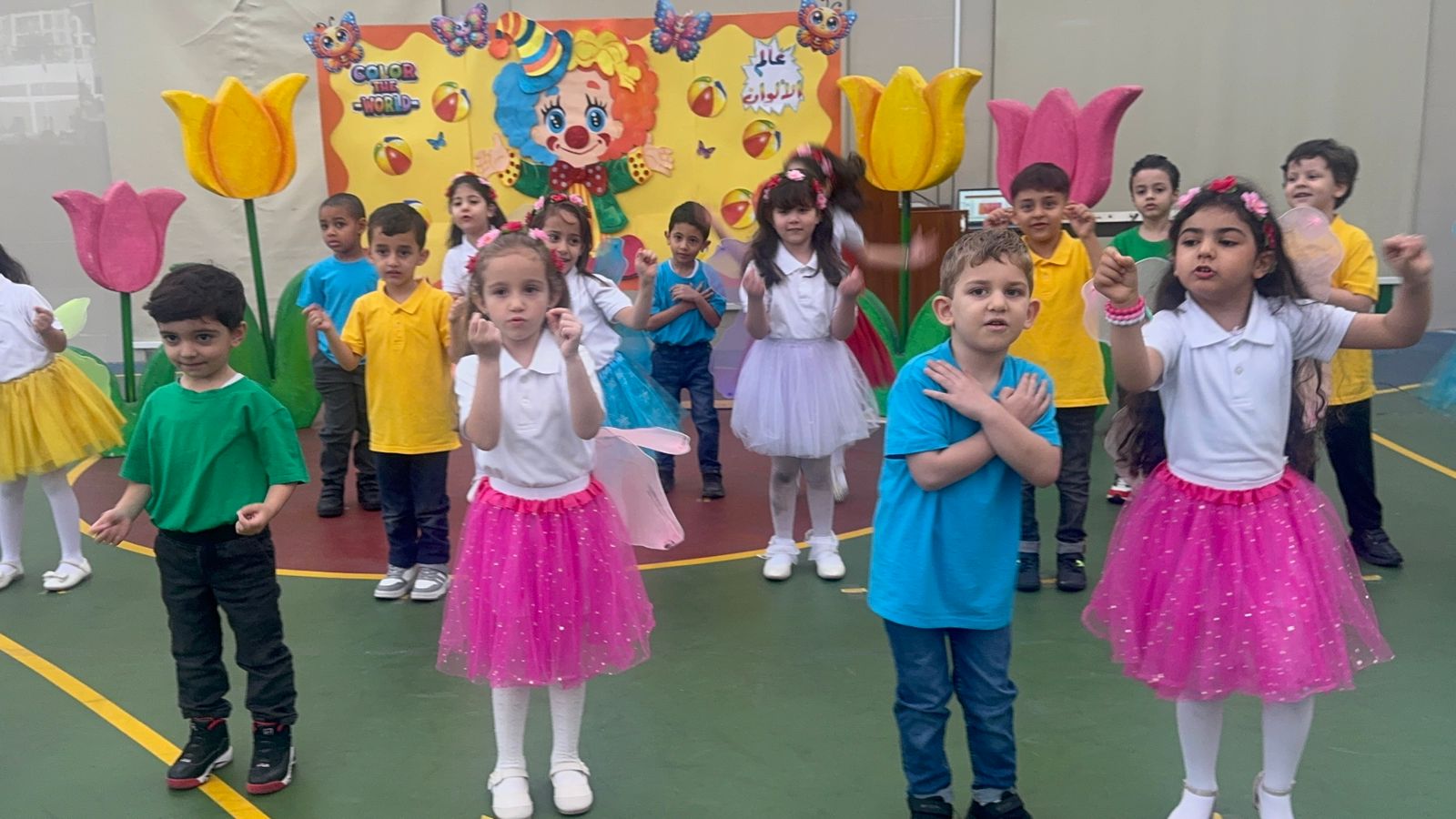 اذاعة للروضة الأولى (ح) بعنوان الألوان