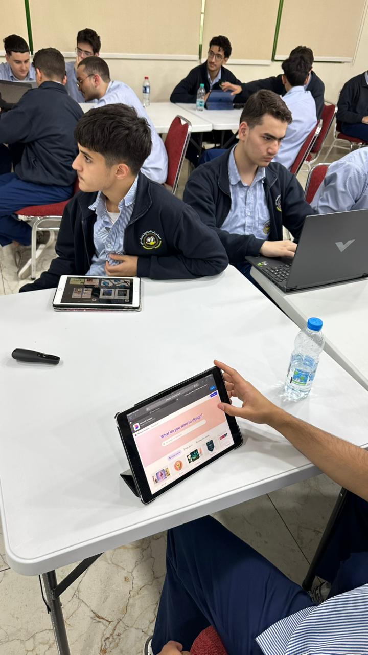  ورشة مميزة حول الذكاء الاصطناعي من مايكروسوفت بالتعاون مع مؤسسة إنجاز الإمارات