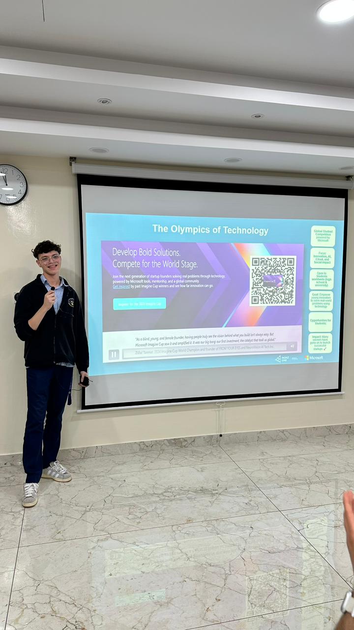  ورشة مميزة حول الذكاء الاصطناعي من مايكروسوفت بالتعاون مع مؤسسة إنجاز الإمارات