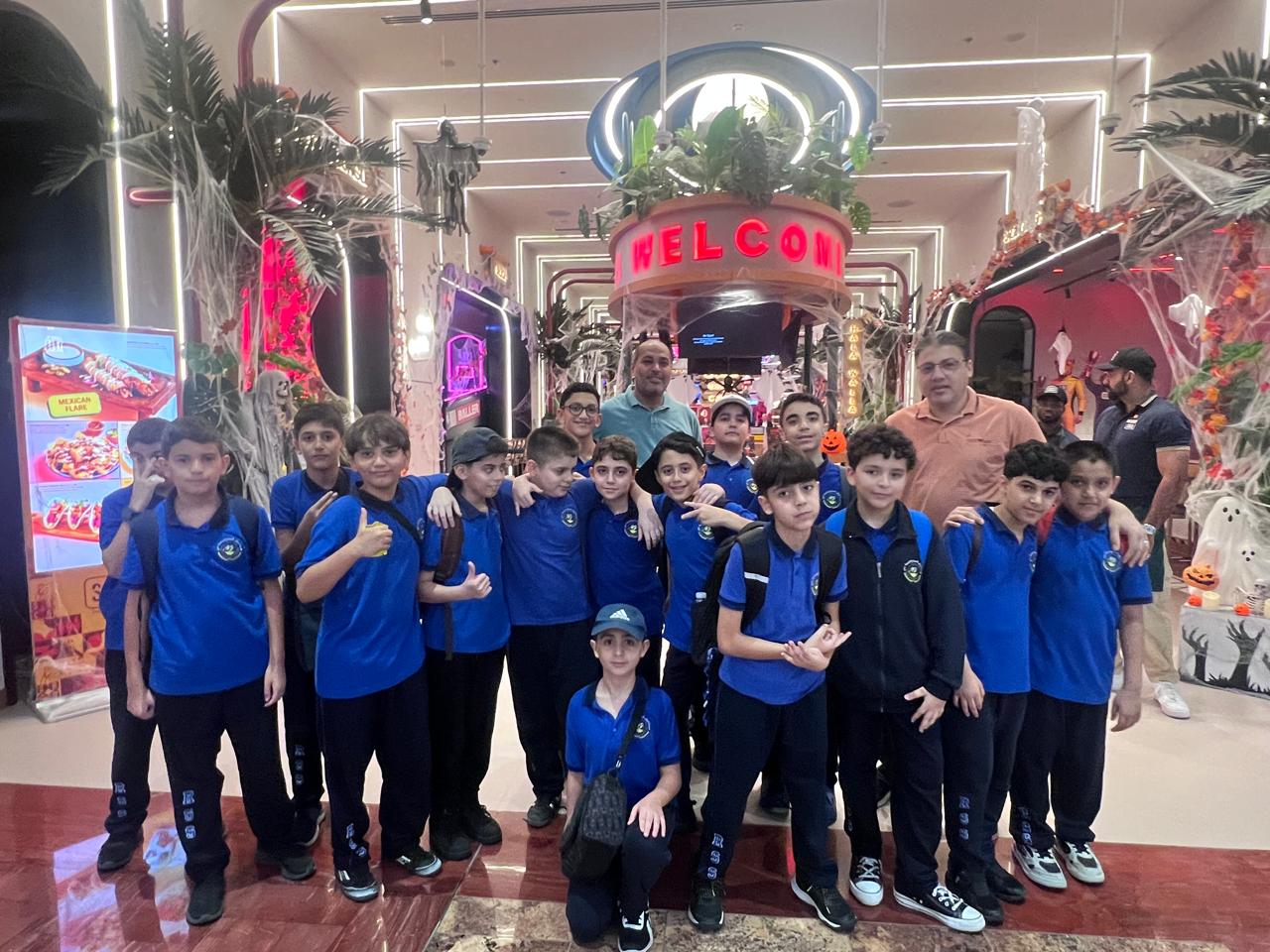 رحلة ترفيهية لطلاب الصف السادس - بنين  إلى SOCO