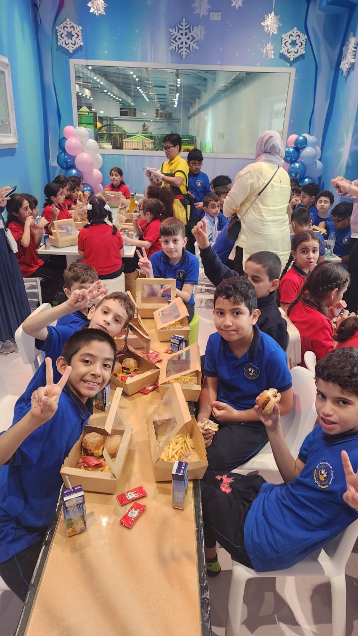 رحلة ترفيهية لطلبة الصف الثالث إلى Ready Set Go في دبي