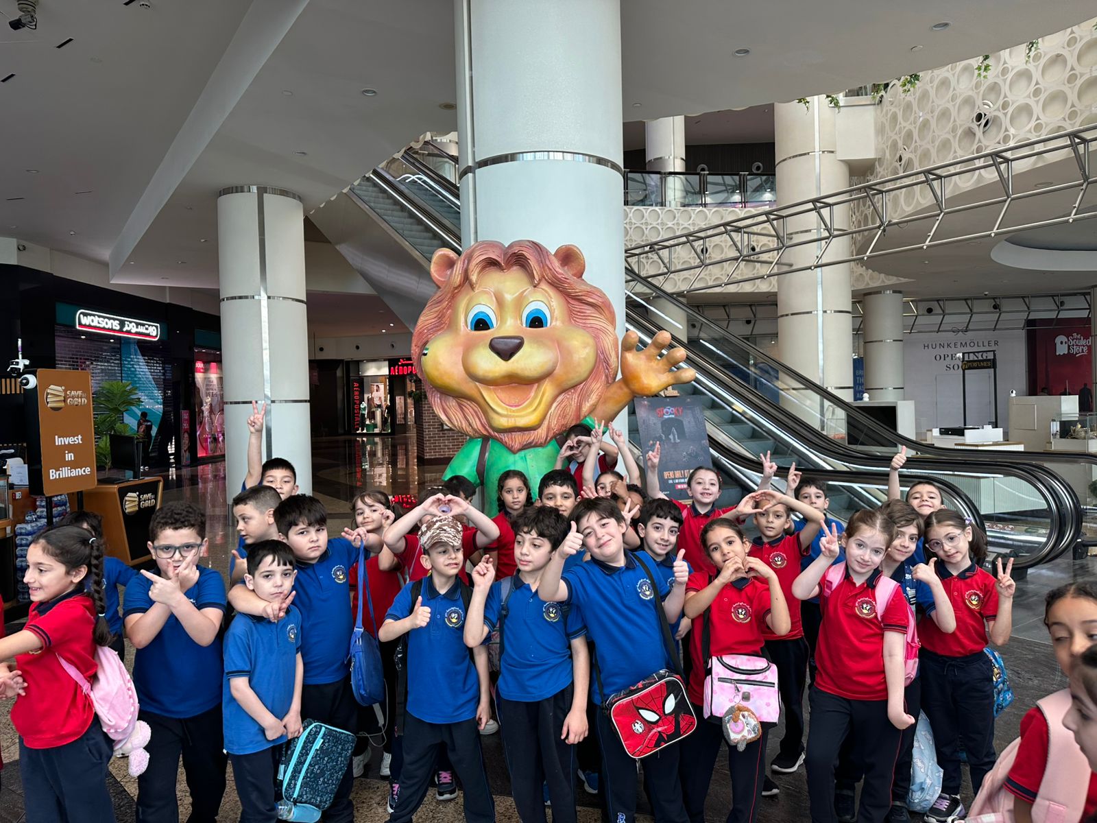 رحلة ترفيهية لطلاب الصف الاول إلى adventure land في مركز الصحارى 