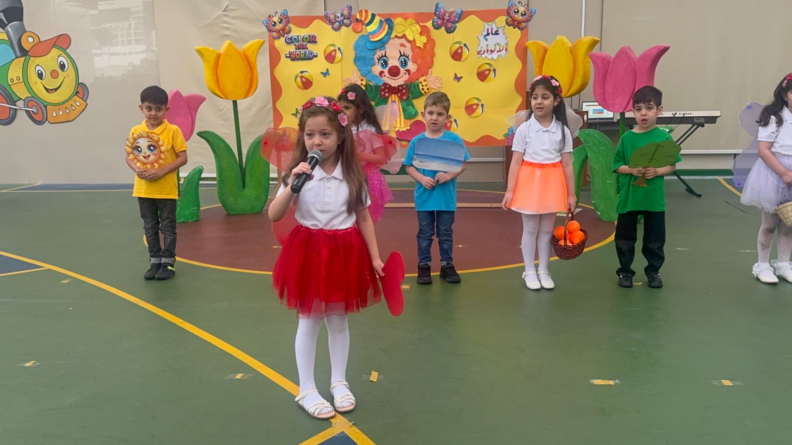 اذاعة للروضة الأولى (ح) بعنوان الألوان