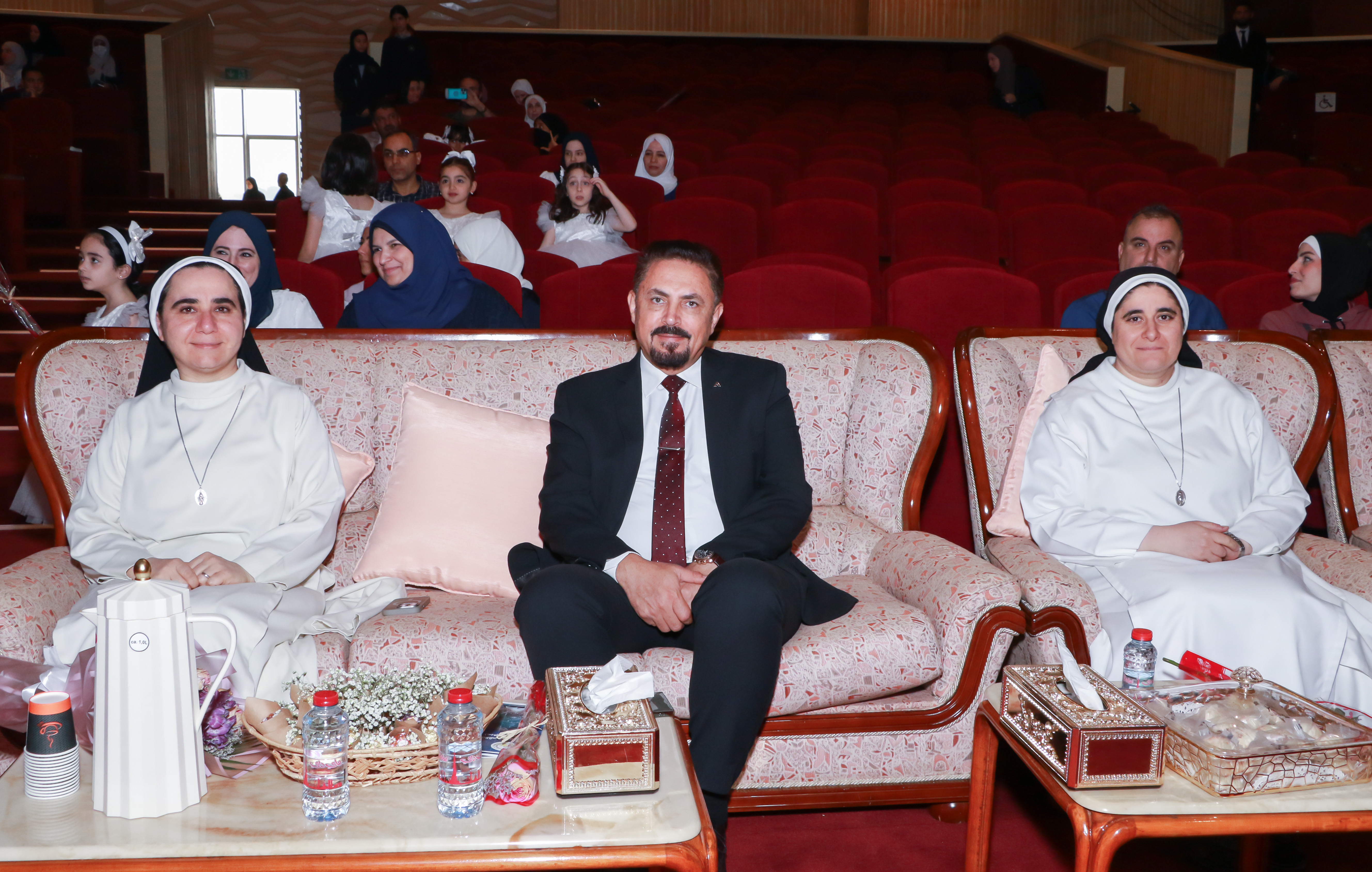 الملتقى الإسلامي الأول من الإنجاز الى الإعجاز