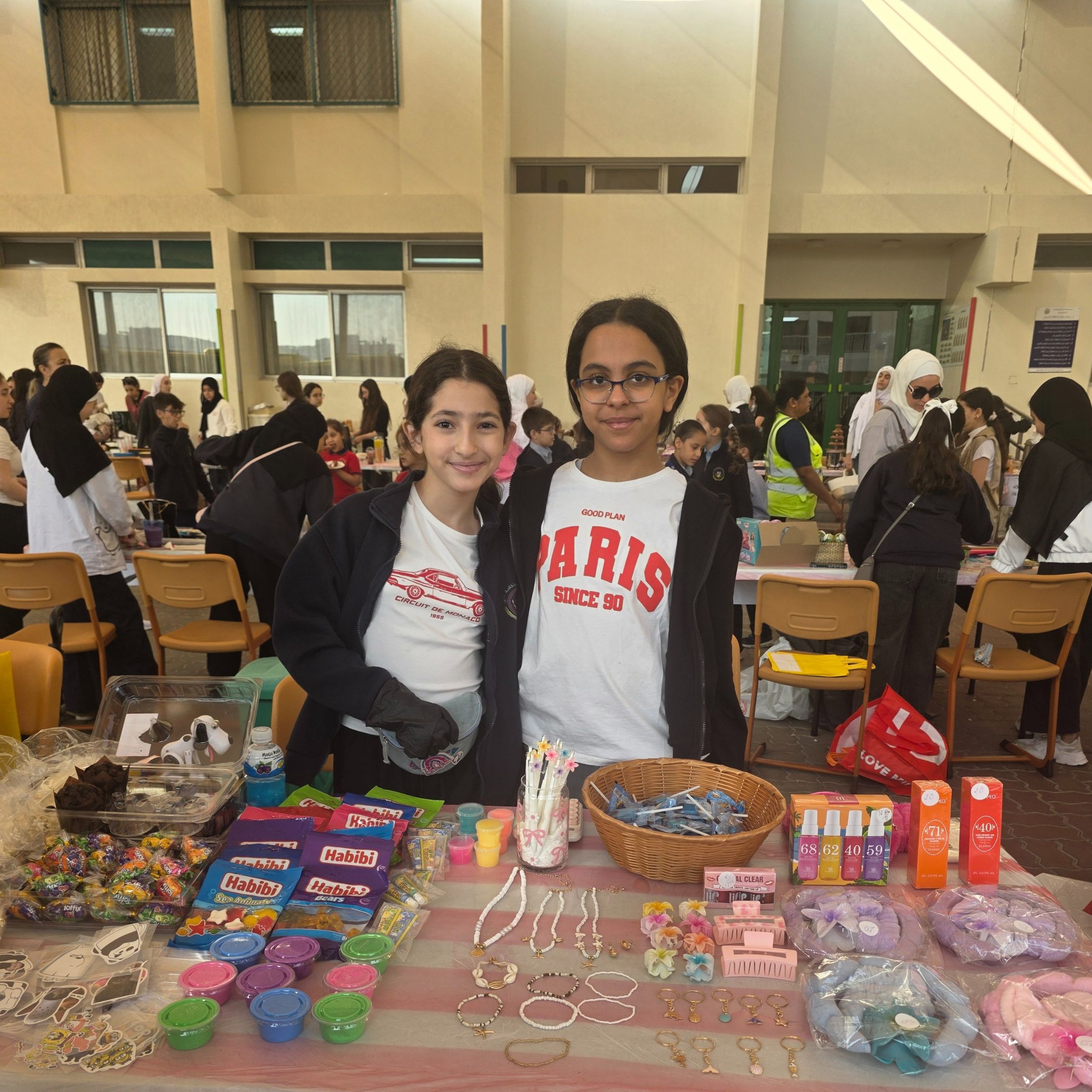 اسبوع التسوق - بنات