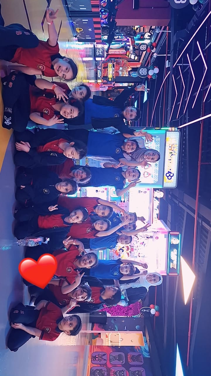 رحلة ترفيهية لطلاب الصف الثاني الى black bunny في القوز - دبي 