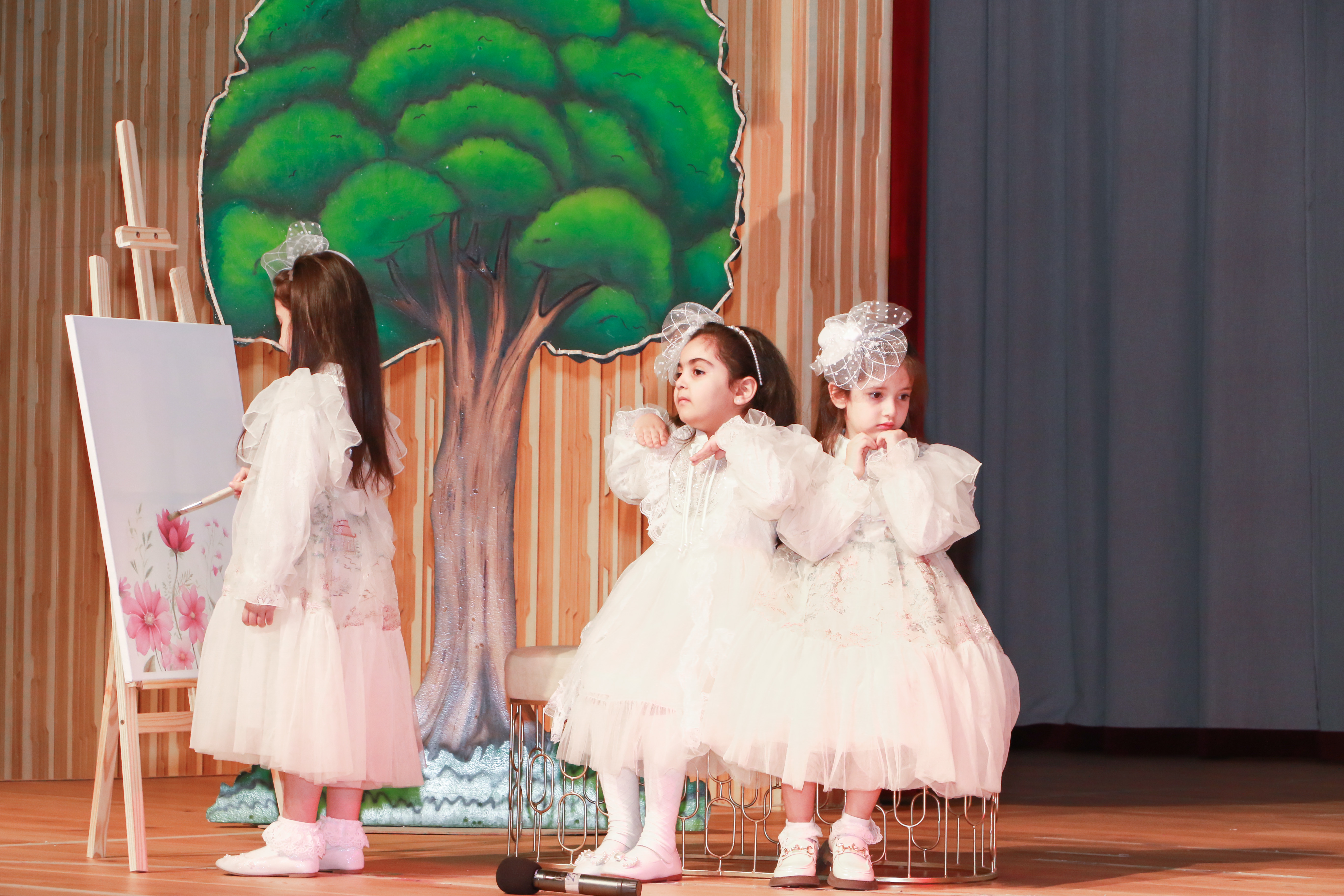 kindergarten English Hour