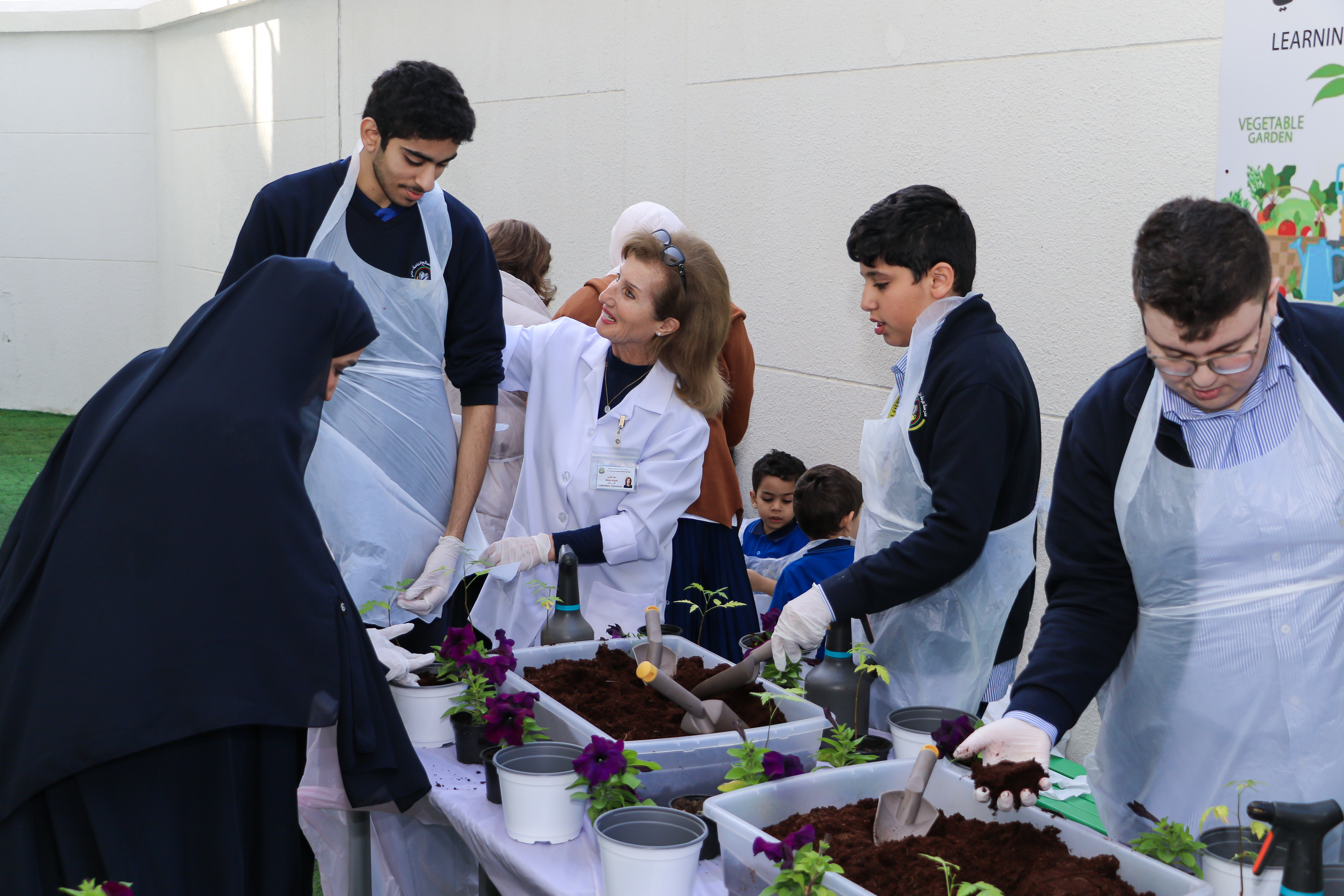 ورشة عمل زراعية ( ماذا ازرع في حديقتي ) بالتعاون مع بلدية دبي