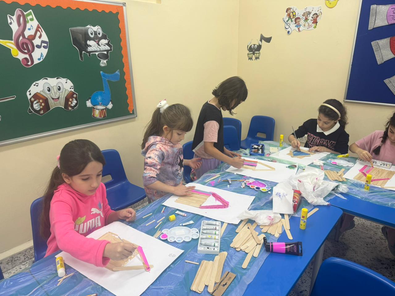 نادي الفنية