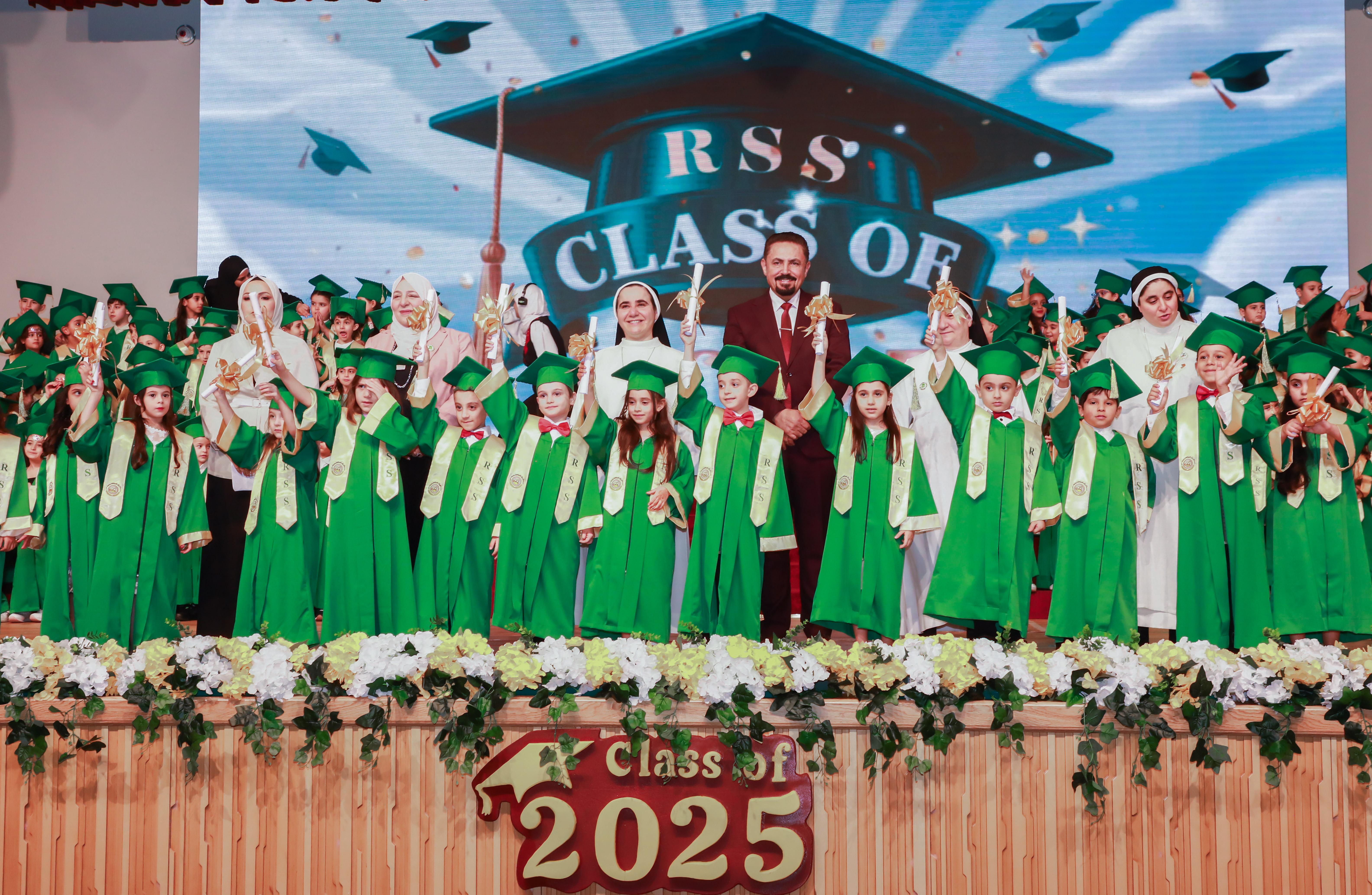 حفل تخريج الروضة 2025
