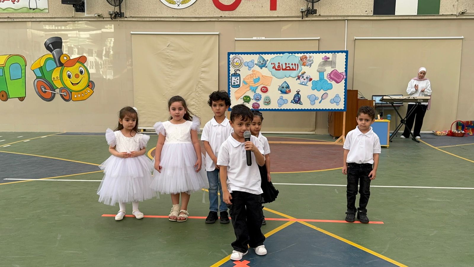 اذاعة مدرسية للروضة الأولى بعنوان النظافة