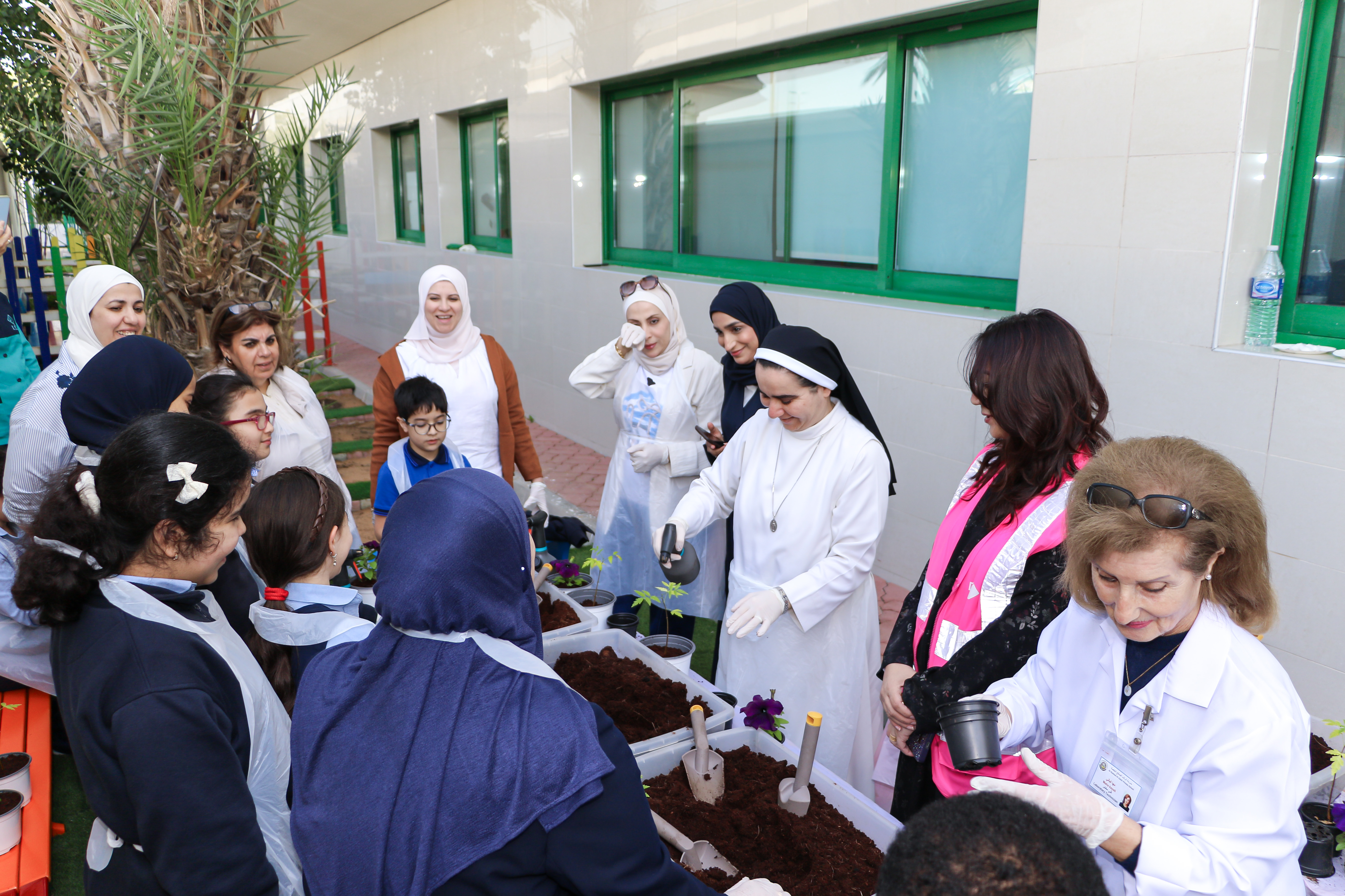 ورشة عمل زراعية ( ماذا ازرع في حديقتي ) بالتعاون مع بلدية دبي