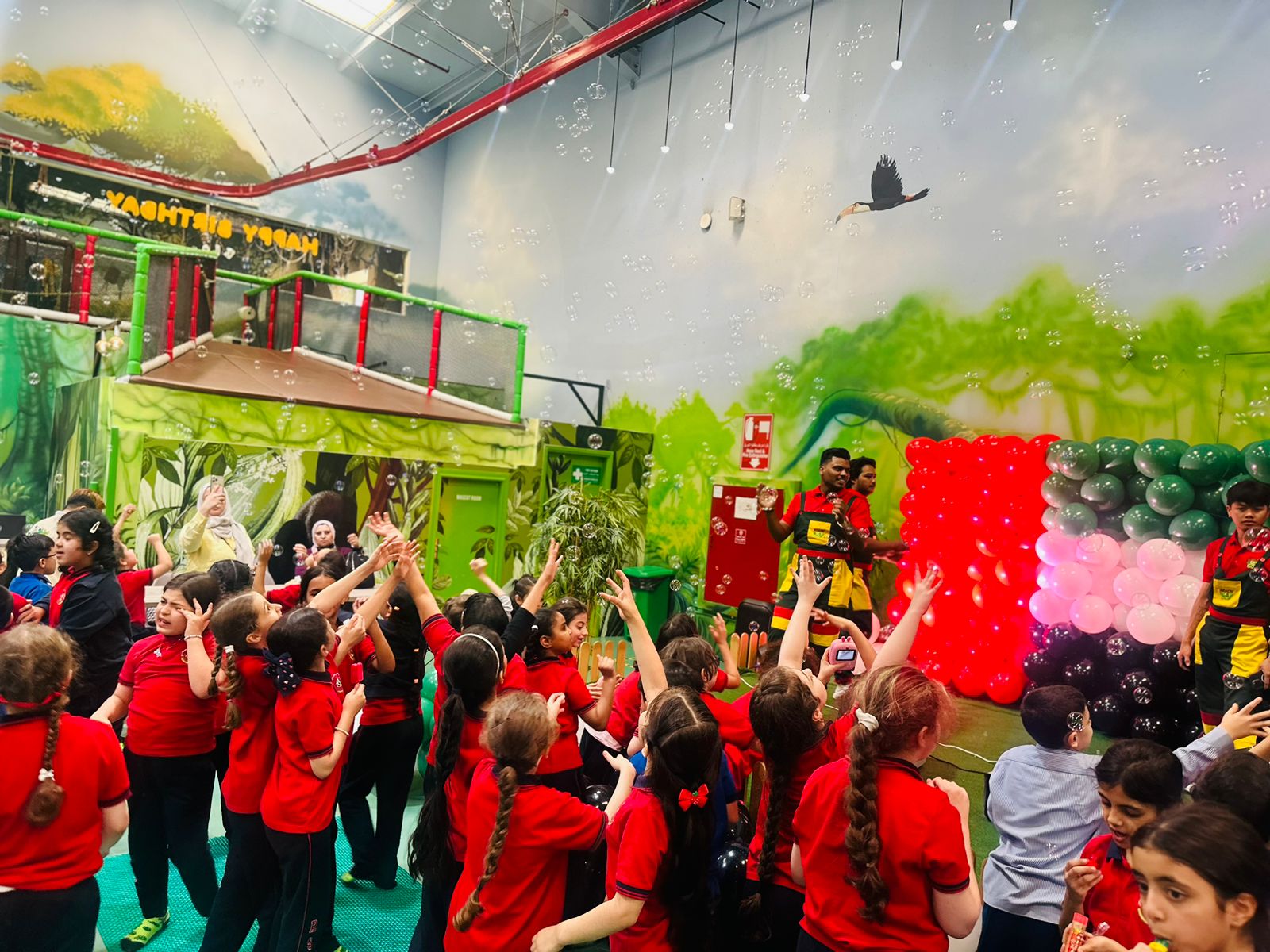 رحلة ترفيهية لطلبة الصف الثالث إلى Ready Set Go في دبي