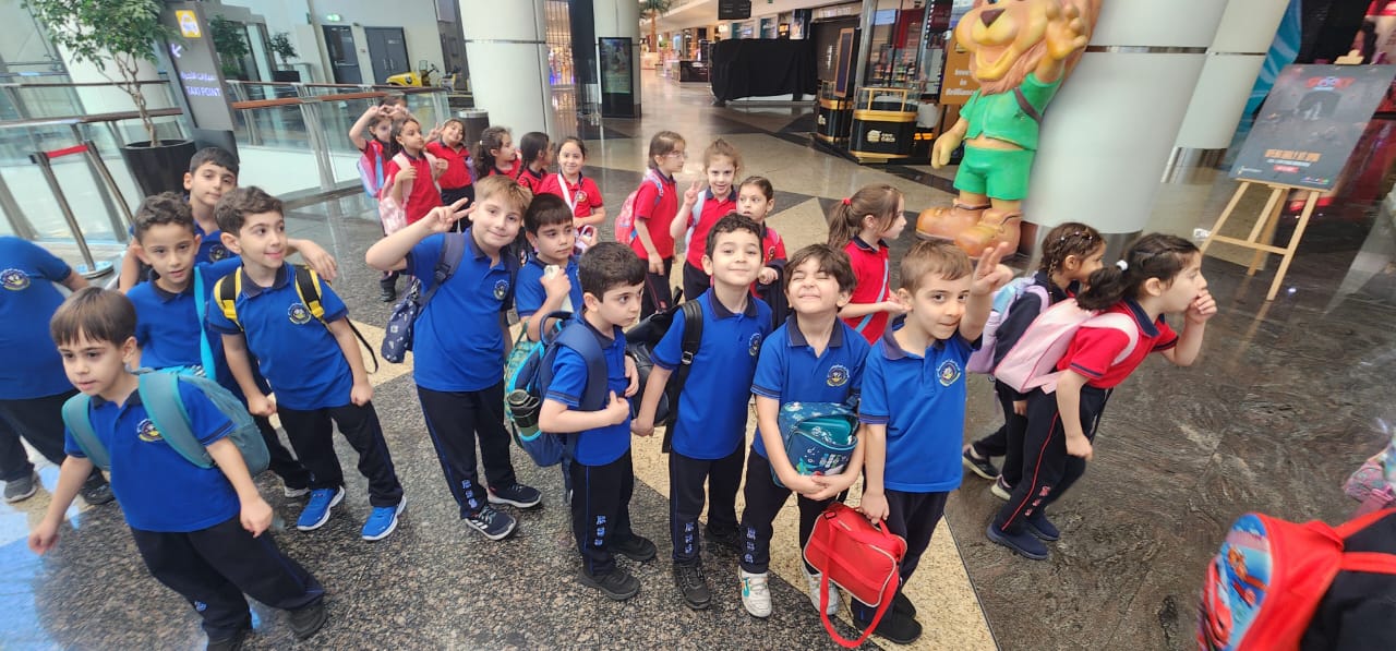 رحلة ترفيهية لطلاب الصف الاول إلى adventure land في مركز الصحارى 