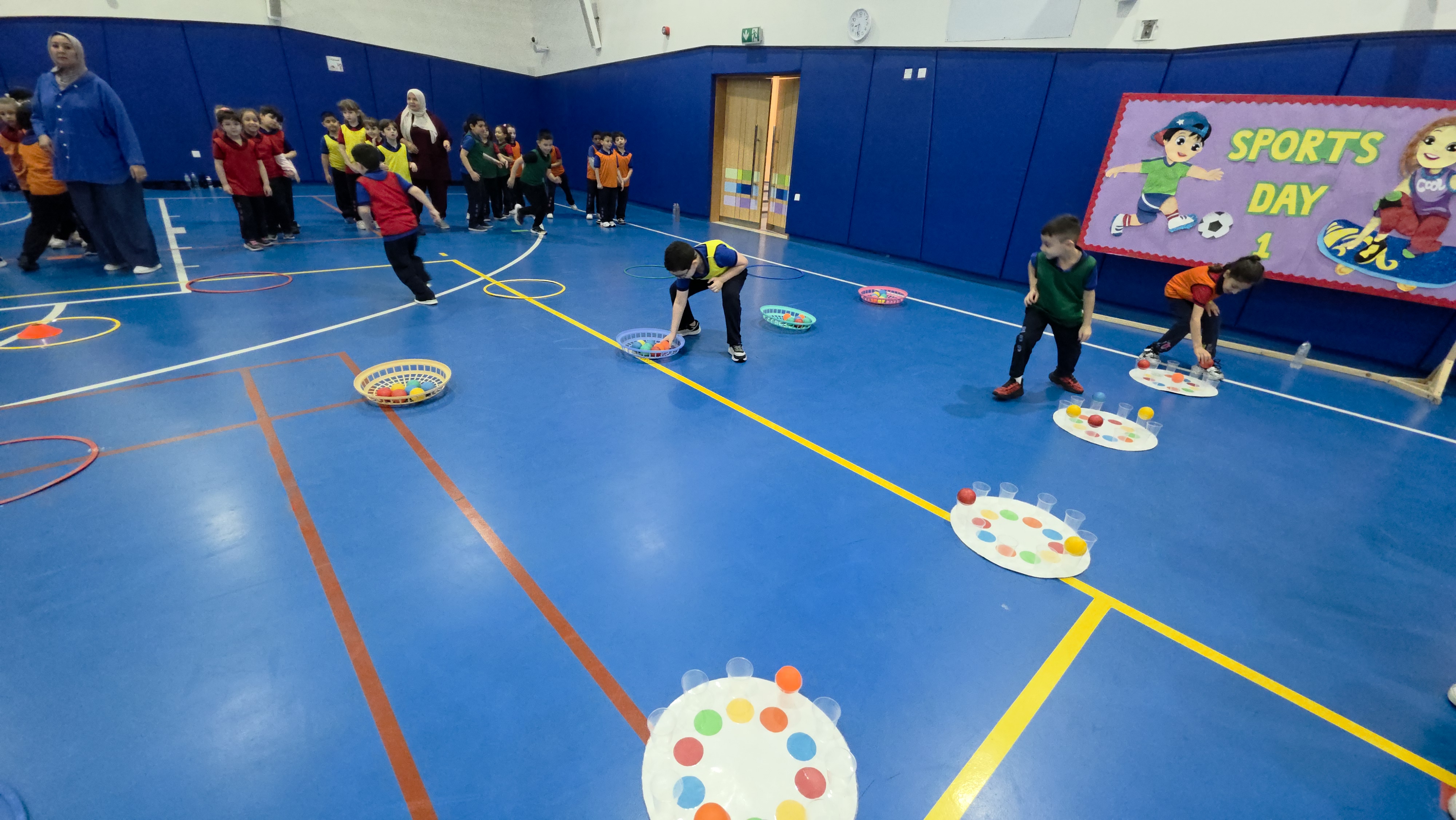 اليوم الرياضي للصف الأول 