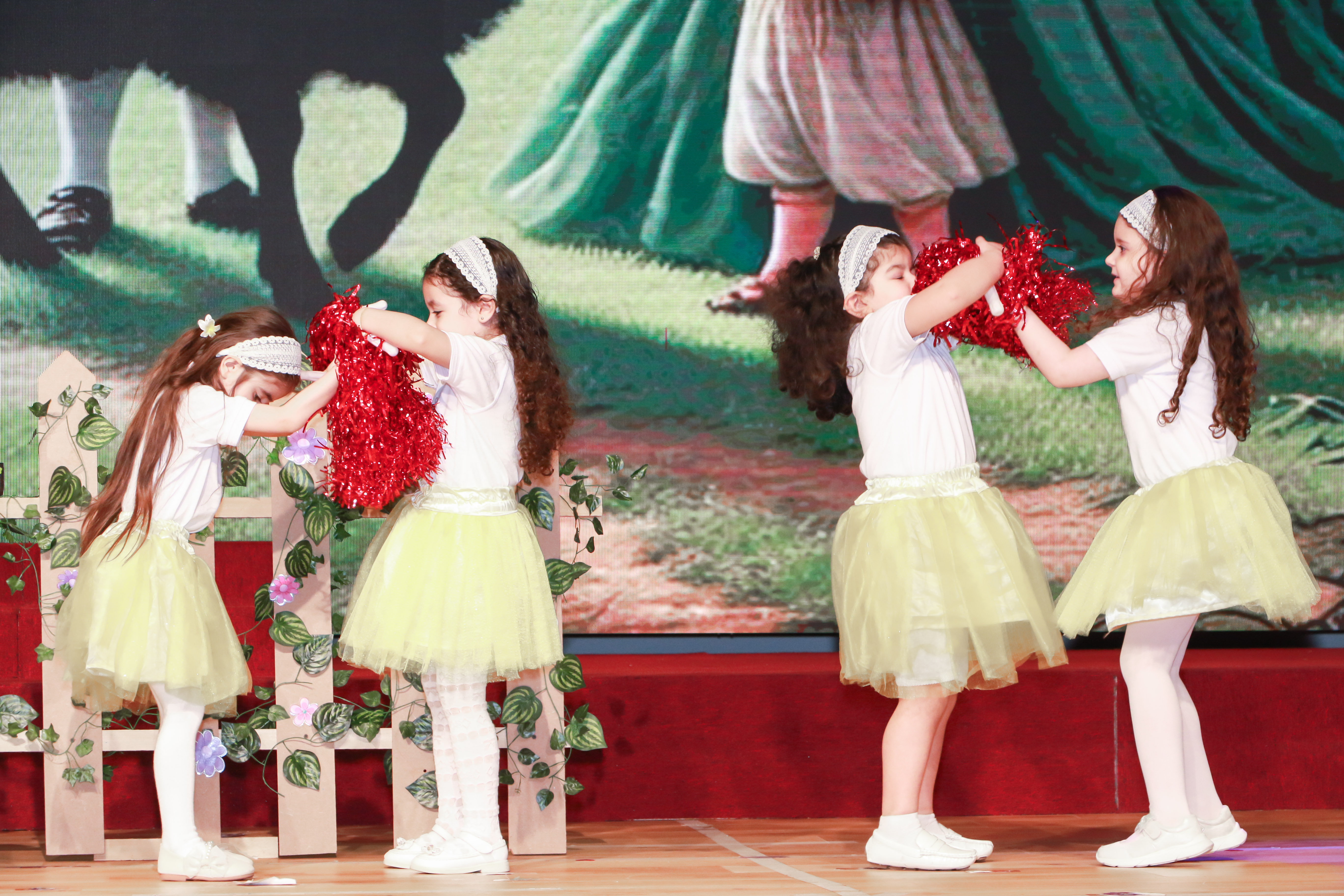 kindergarten English Hour