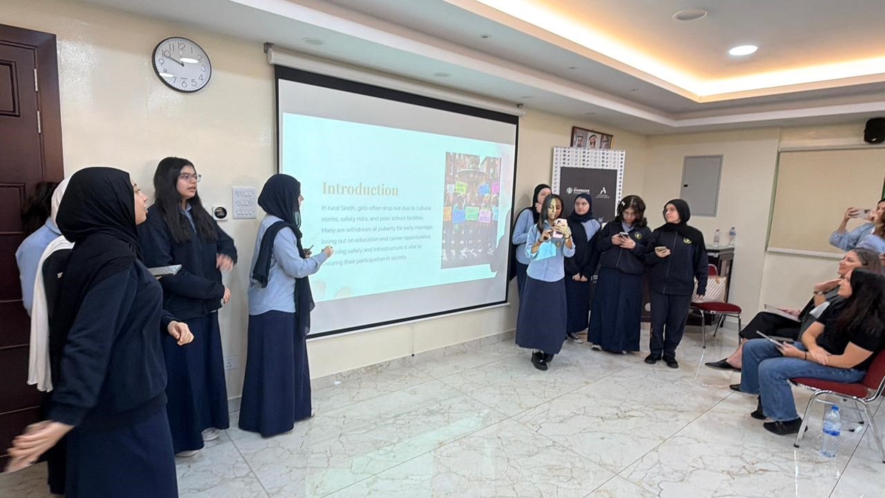 «مخيم الابتكار»  بنات بالتعاون مع مؤسسة إنجاز الإمارات 