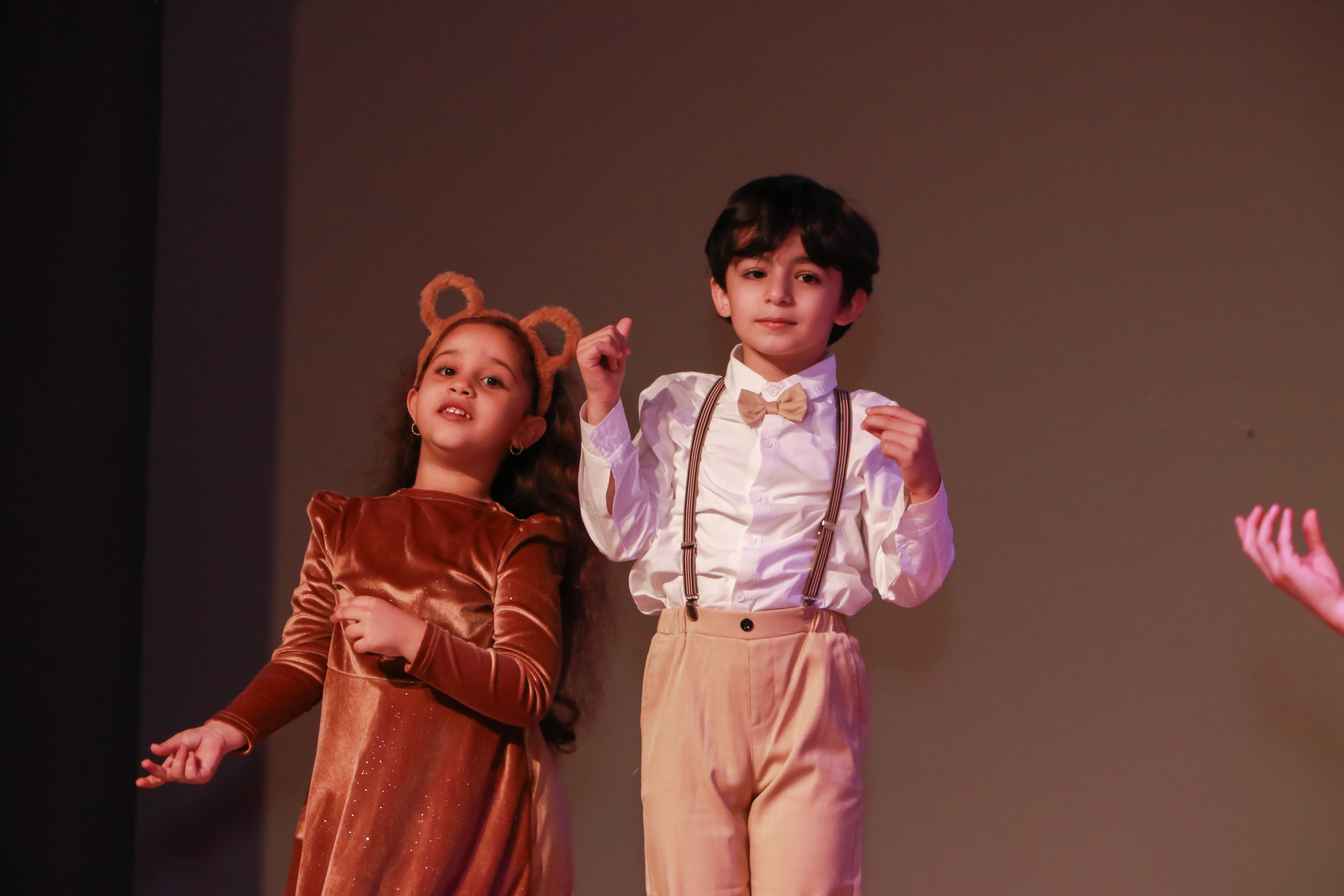kindergarten English Hour