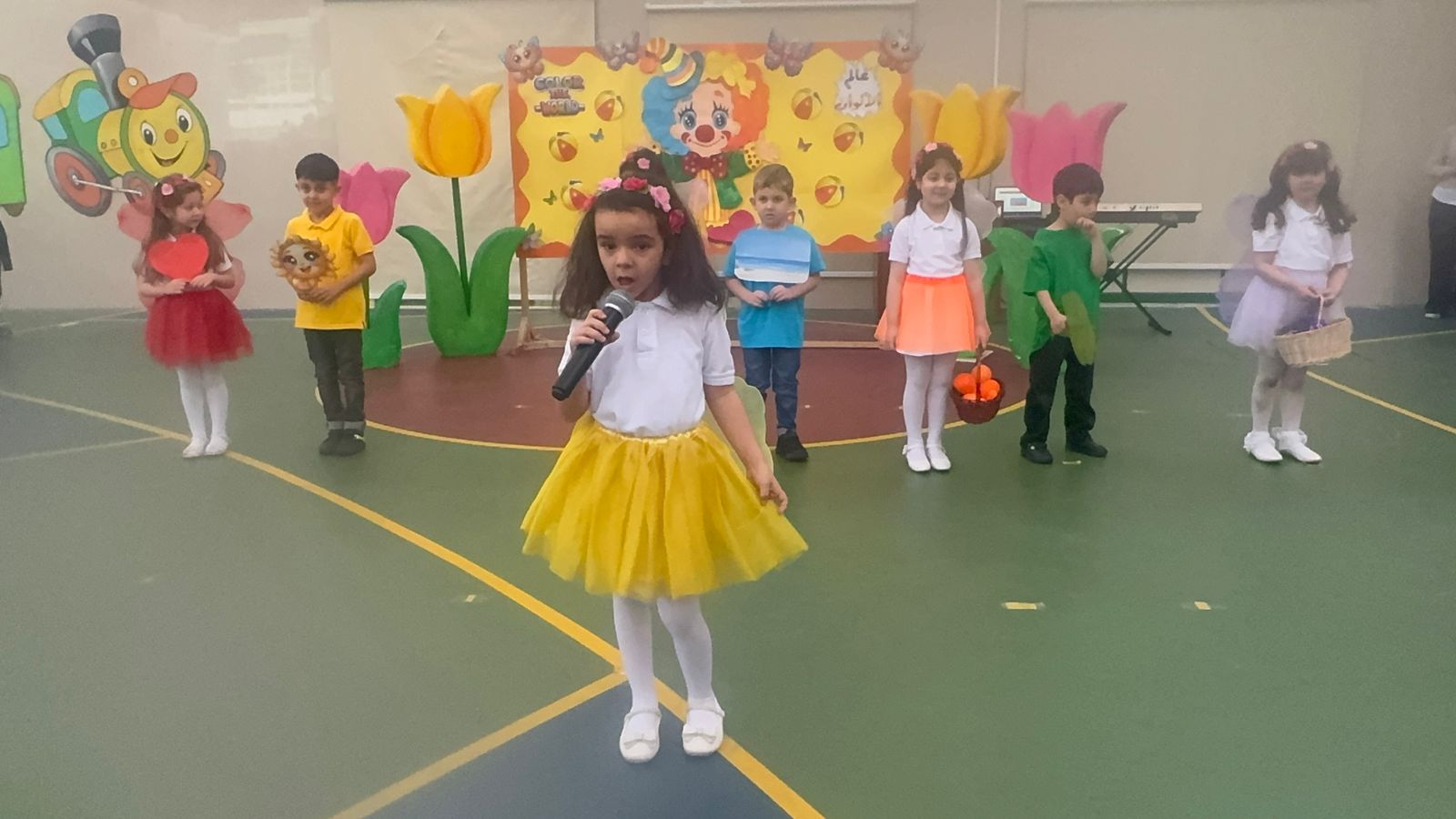 اذاعة للروضة الأولى (ح) بعنوان الألوان