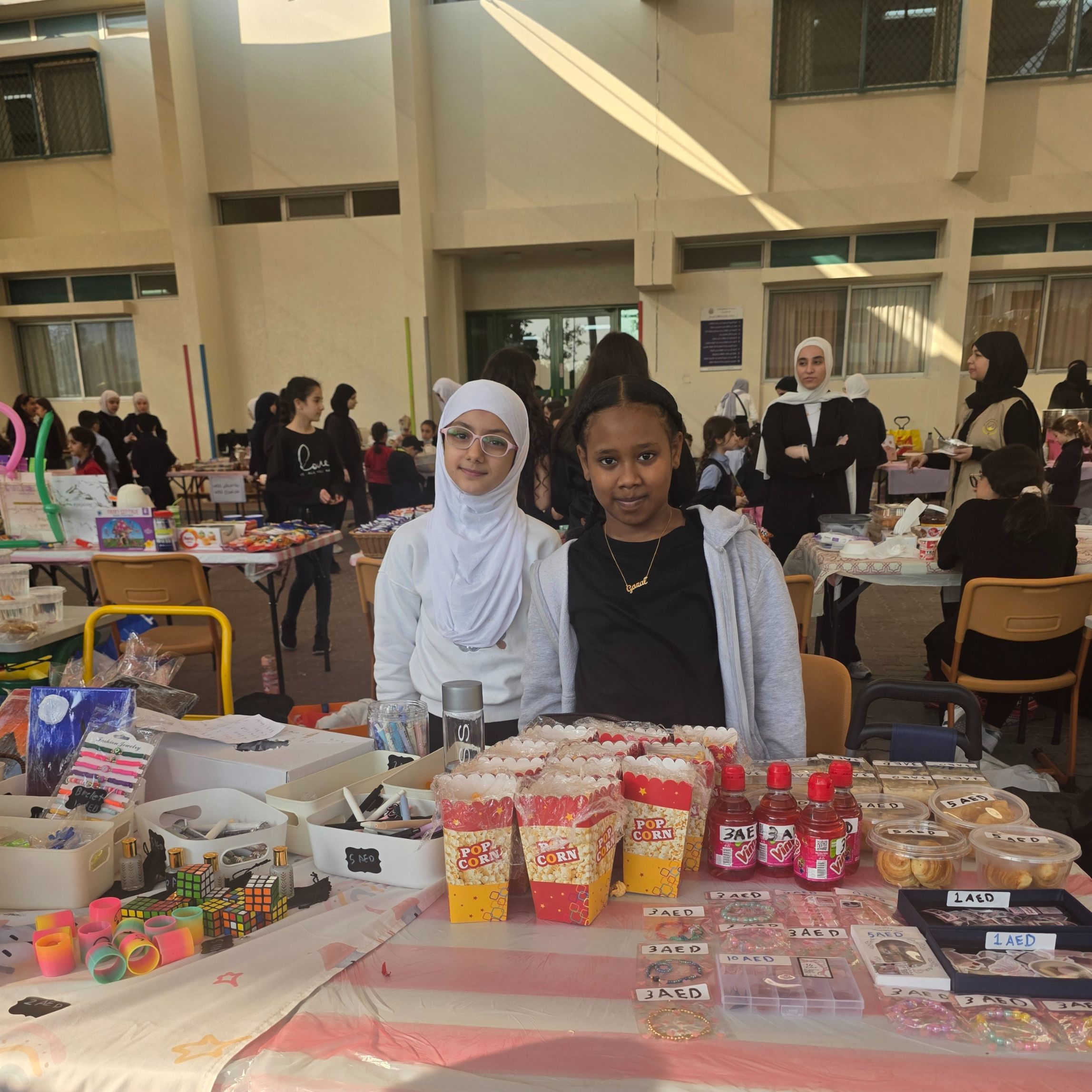 اسبوع التسوق - بنات