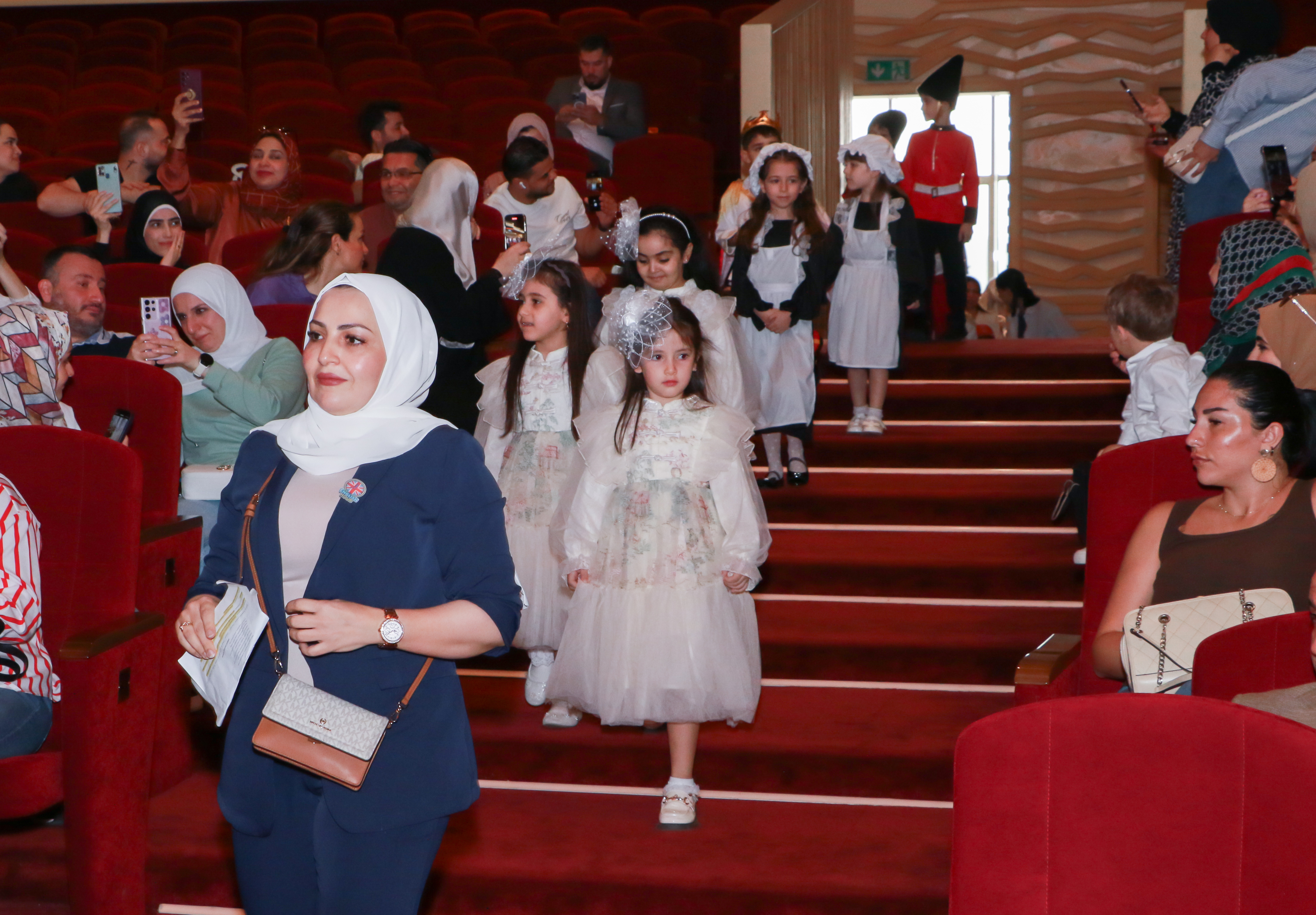 kindergarten English Hour