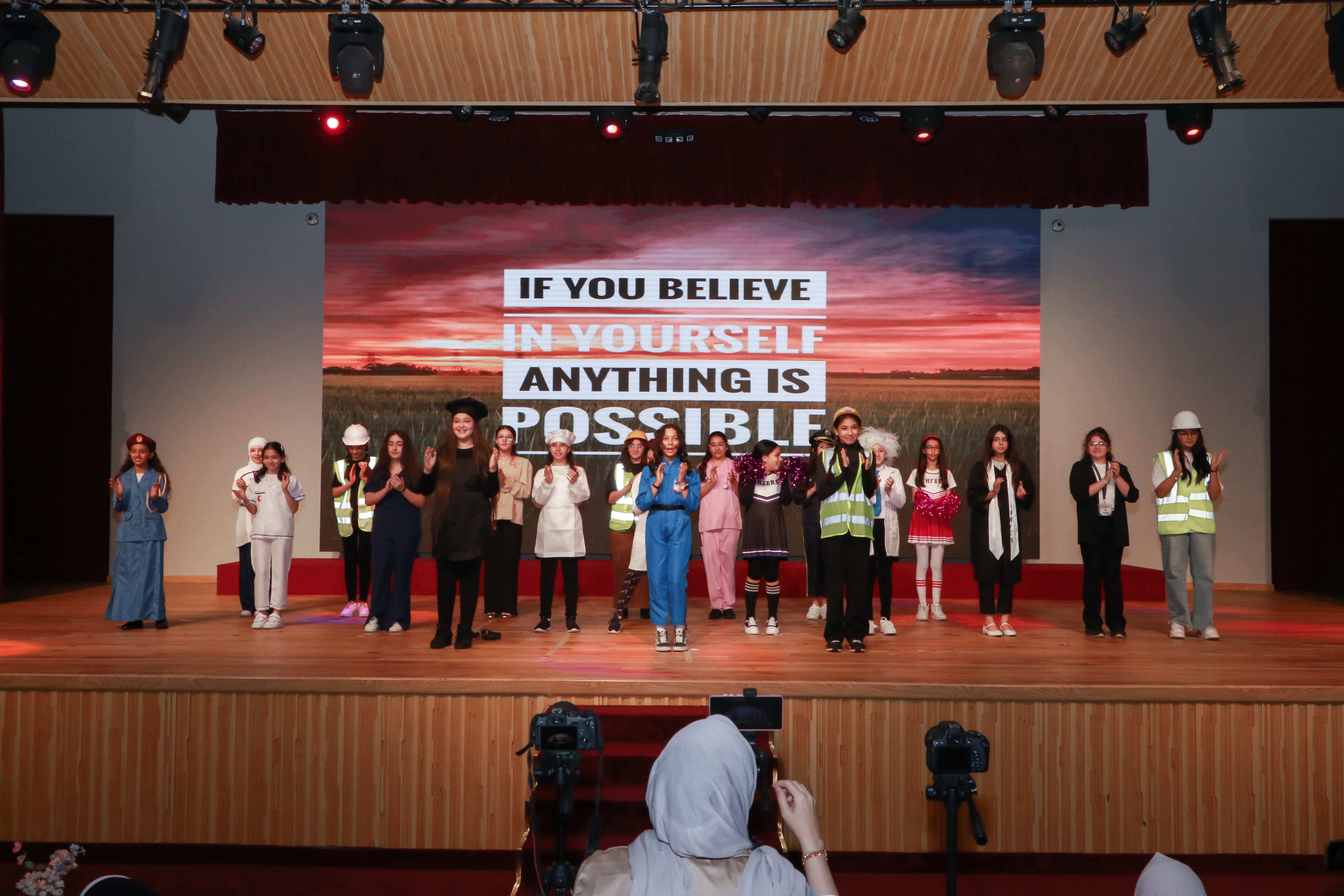 ENGLISH FISTIVAL 2025