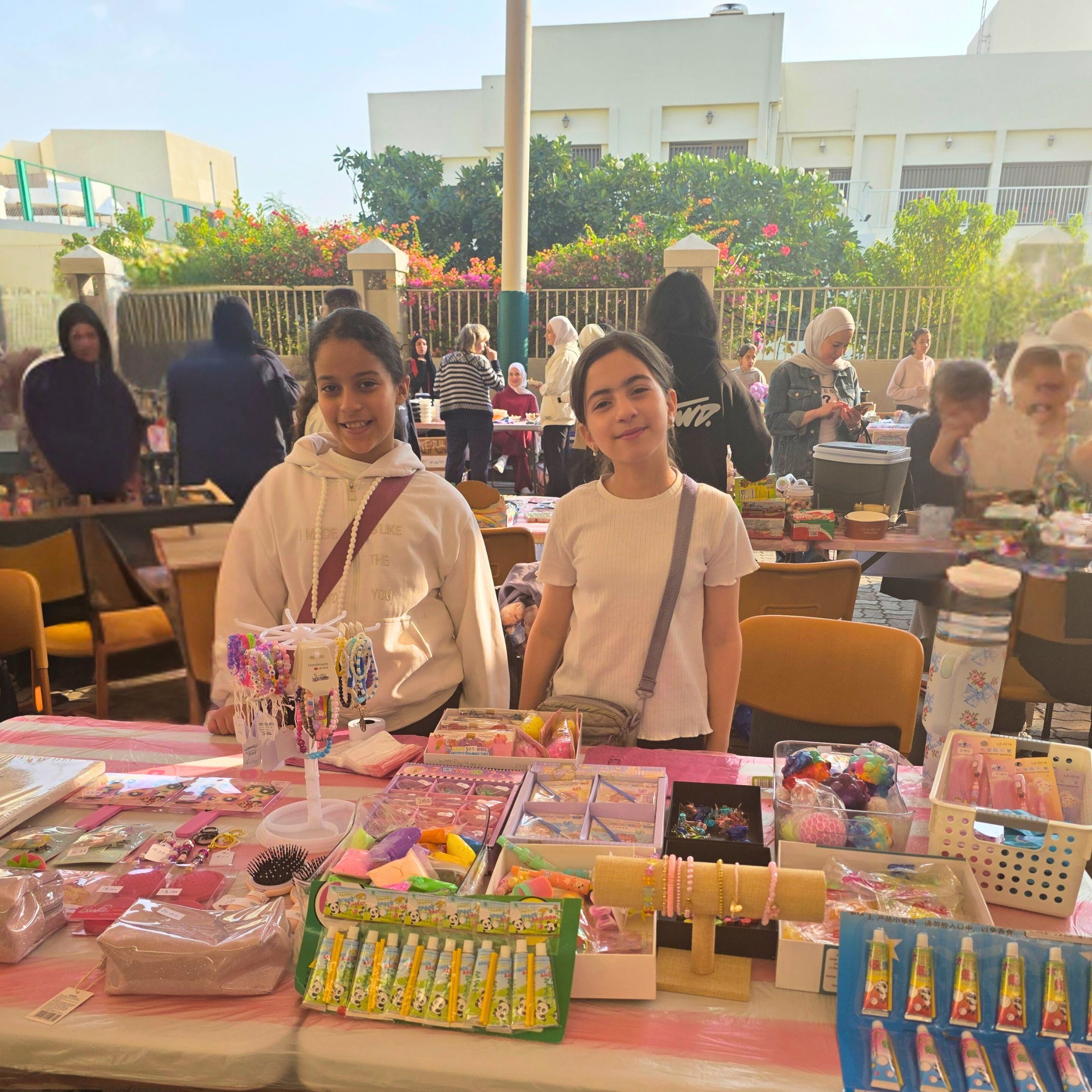 اسبوع التسوق - بنات