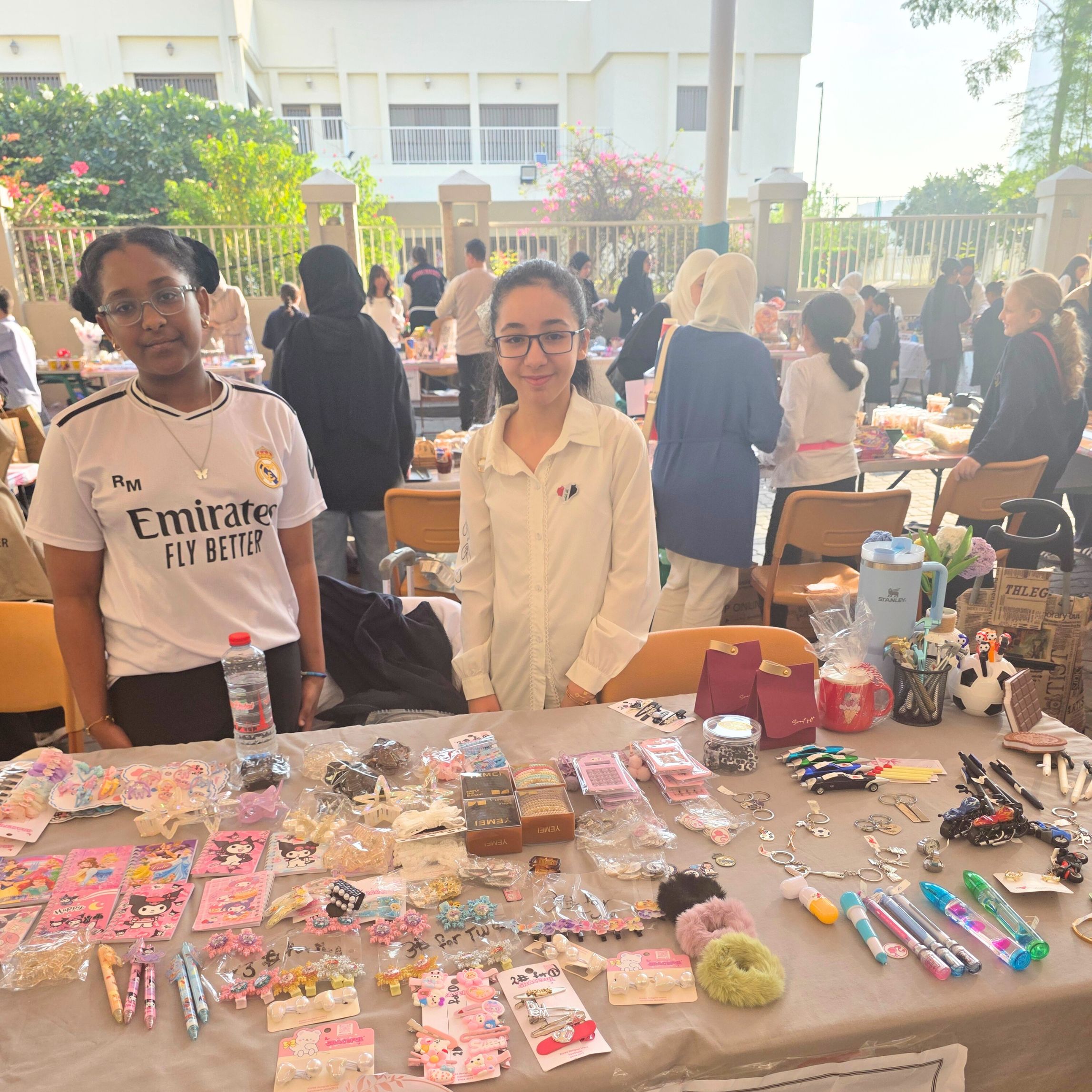 اسبوع التسوق - بنات