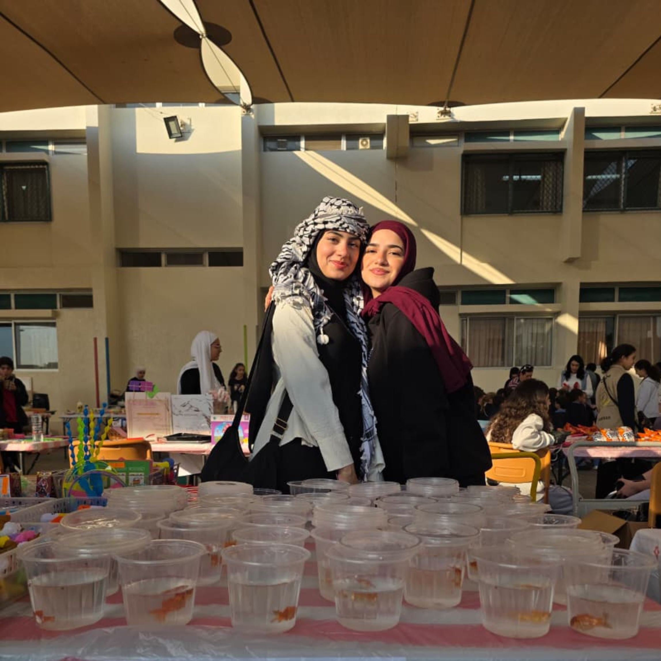 اسبوع التسوق - بنات