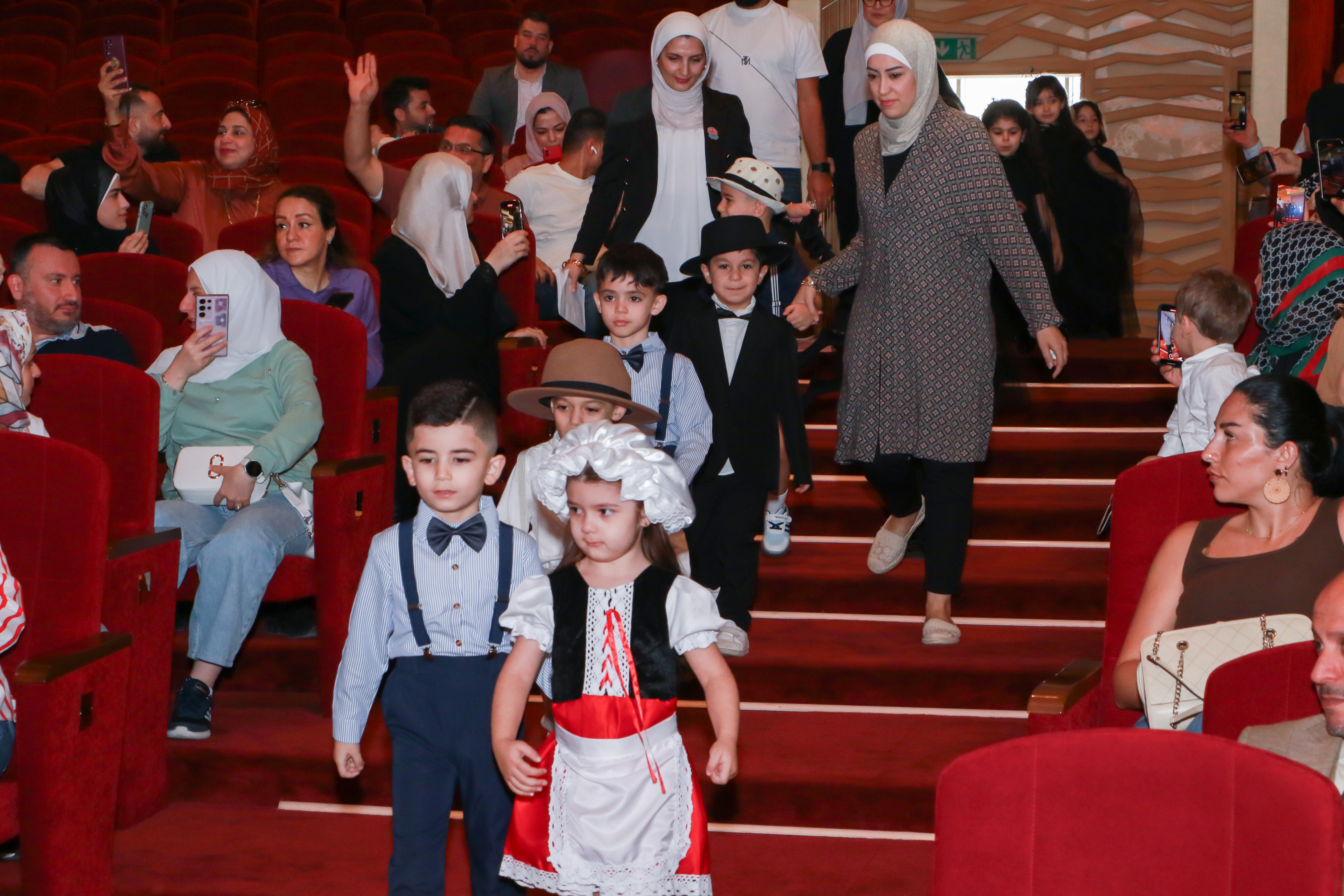 kindergarten English Hour