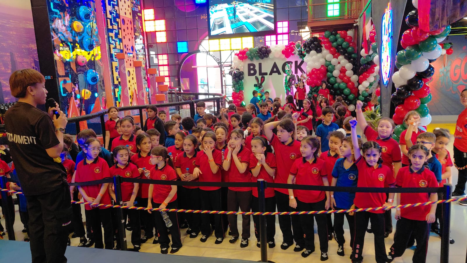 رحلة ترفيهية لطلاب الصف الثاني الى black bunny في القوز - دبي 