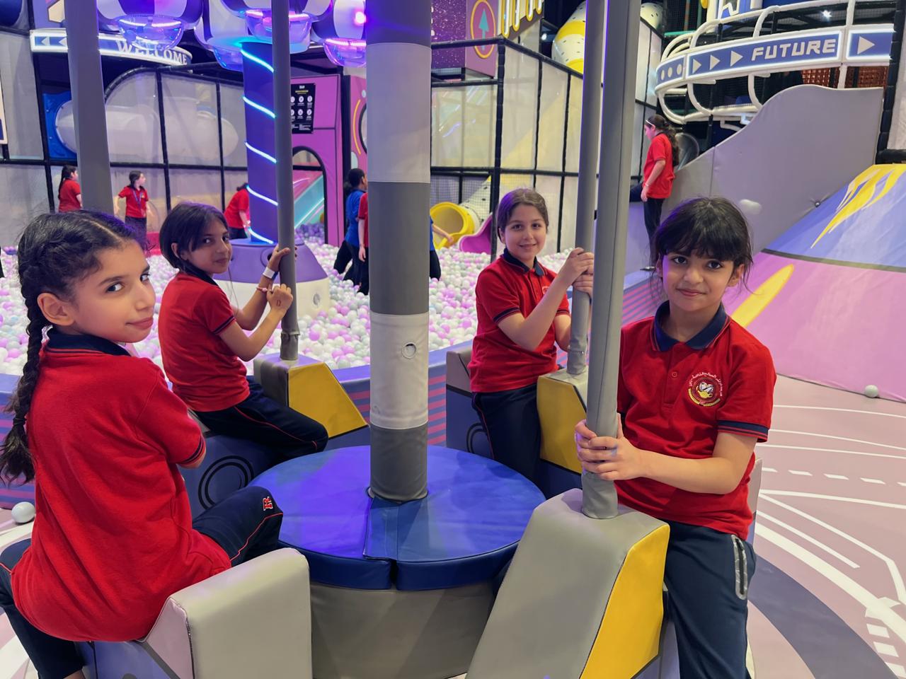 رحلة ترفيهية لطلبة الصف الرابع إلى Black bunny في دبي